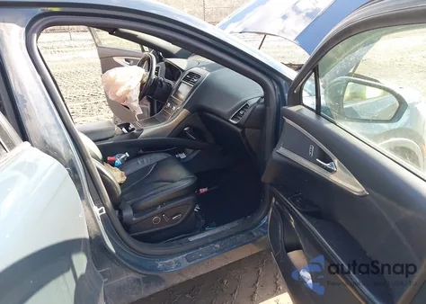 2016 Lincoln Mkx Reserve z USA, uszkodzony, nr VIN 2LMTJ8LR0GBL21631